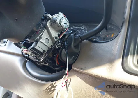 2004 Chevrolet Silverado 2500Hd Ls из США, поврежденный, VIN 1GCHC23U64F147849